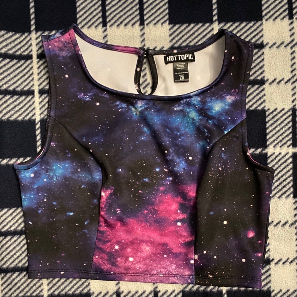 Hot Topic crop tank top